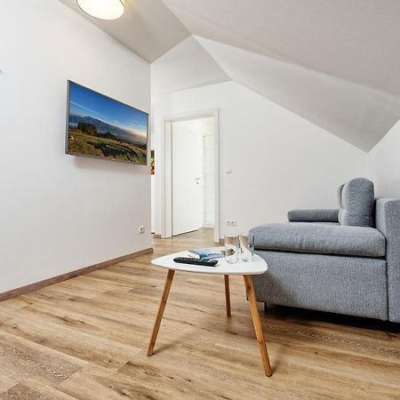 Ferienwohnungen Deutschbauer Villach Exteriör bild
