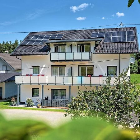 Ferienwohnungen Deutschbauer Villach Exteriör bild