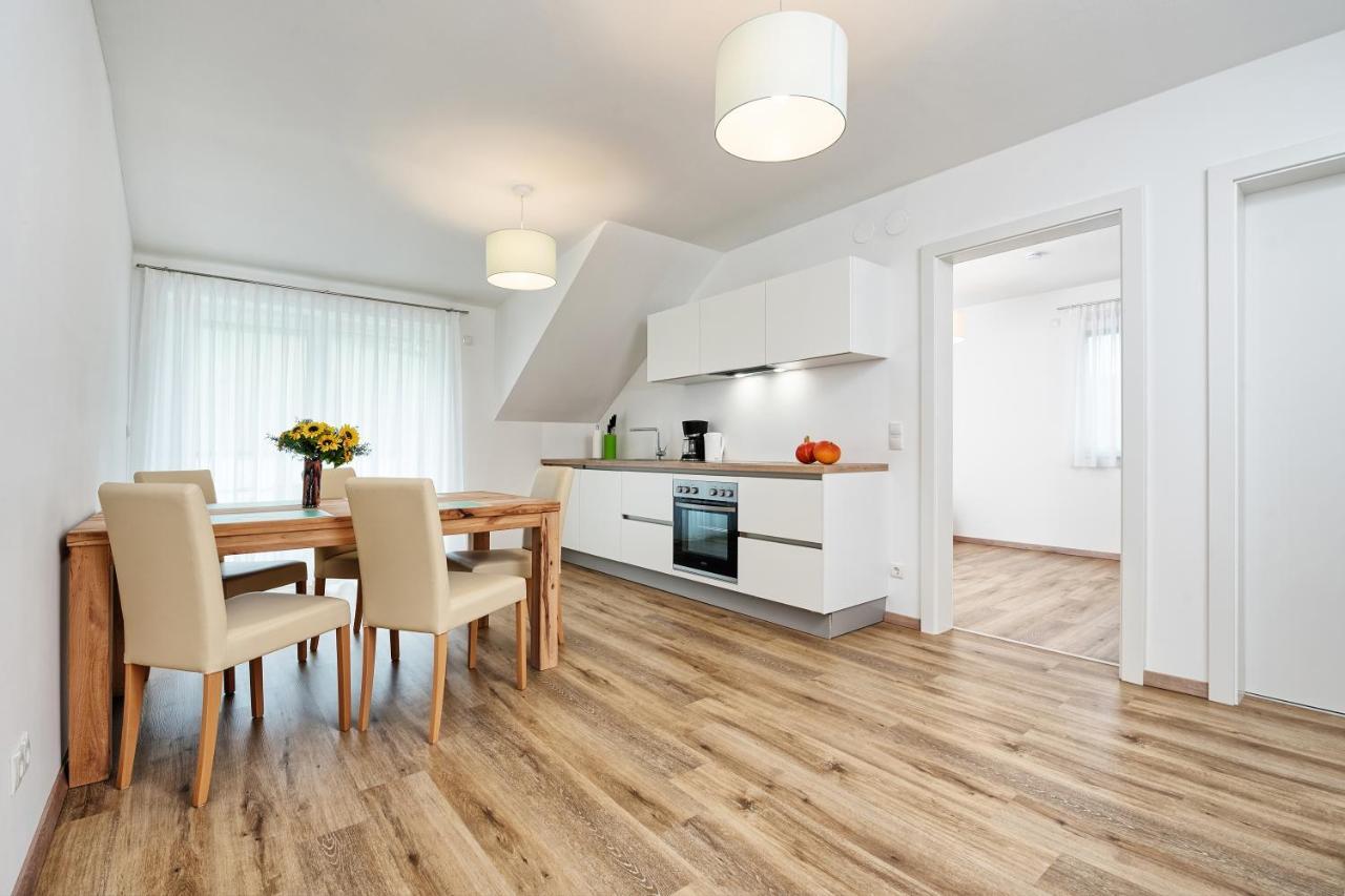 Ferienwohnungen Deutschbauer Villach Exteriör bild