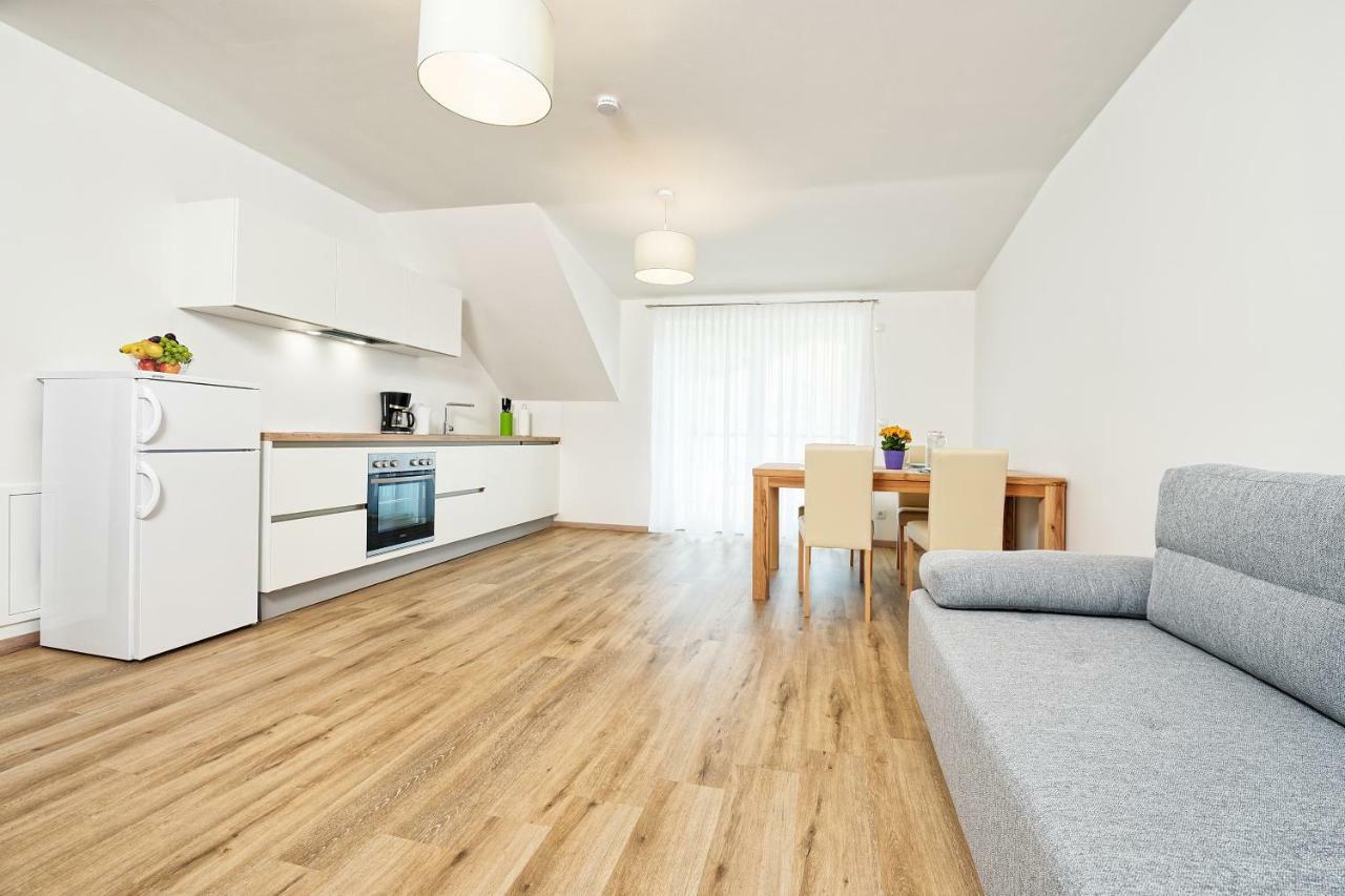 Ferienwohnungen Deutschbauer Villach Exteriör bild